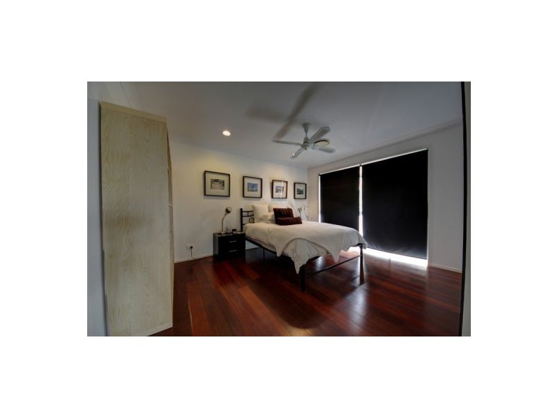 3/7 margaret avenue, Broadbeach QLD 4218