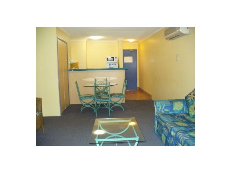 12 Anne st, Broadbeach QLD 4218