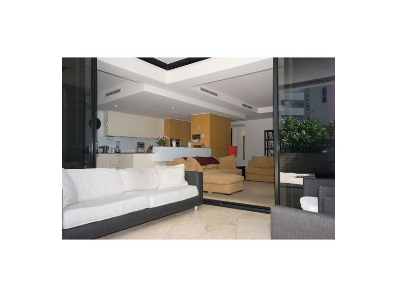 201/19 Albert Ave, Broadbeach QLD 4218
