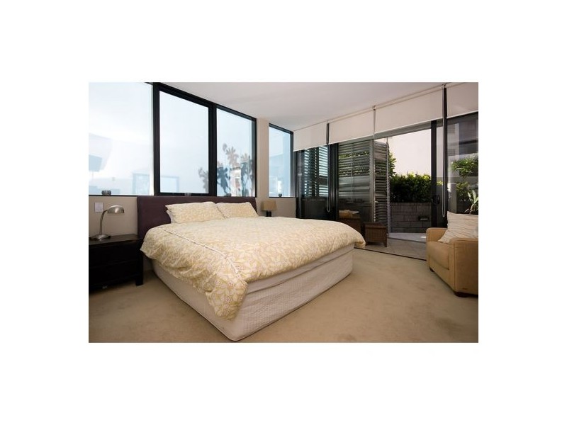 201/19 Albert Ave, Broadbeach QLD 4218