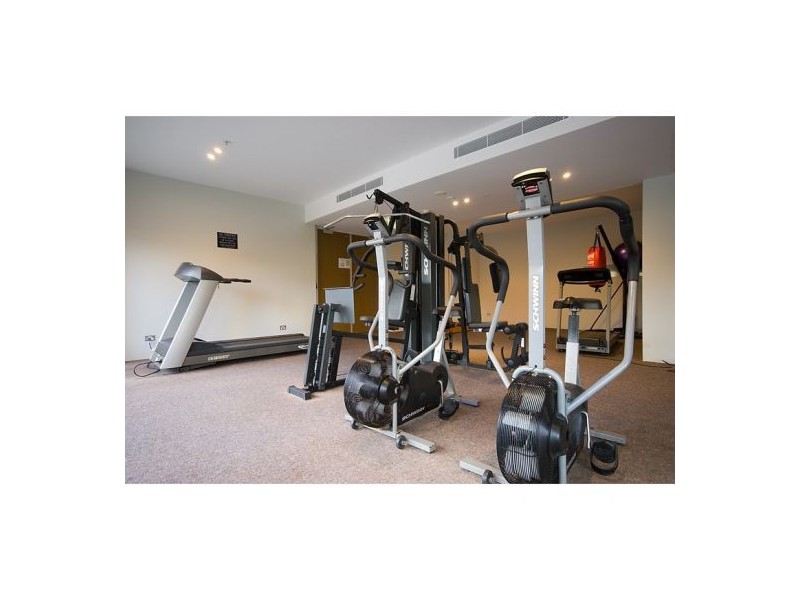 201/19 Albert Ave, Broadbeach QLD 4218
