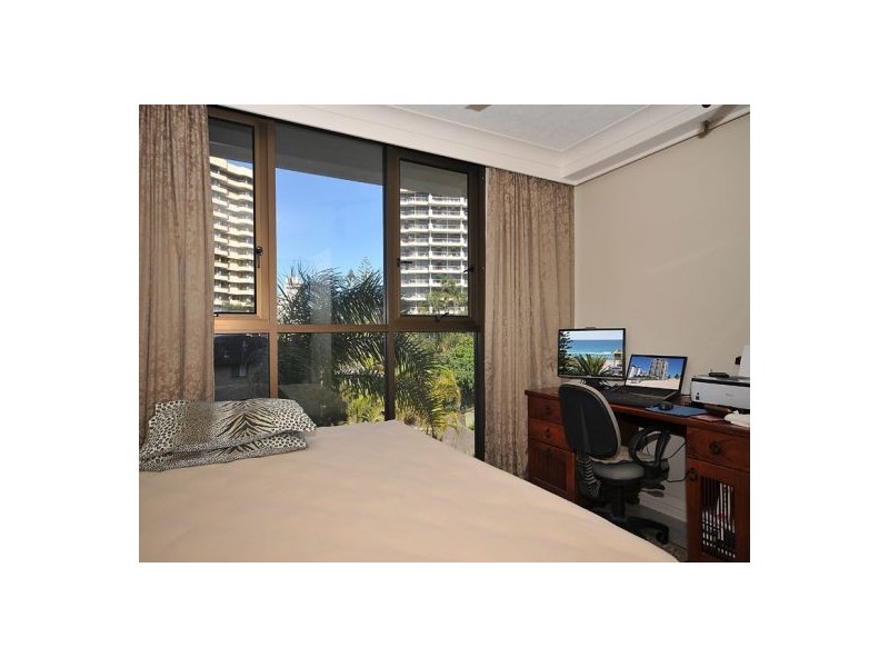 Surfers Paradise QLD 4217