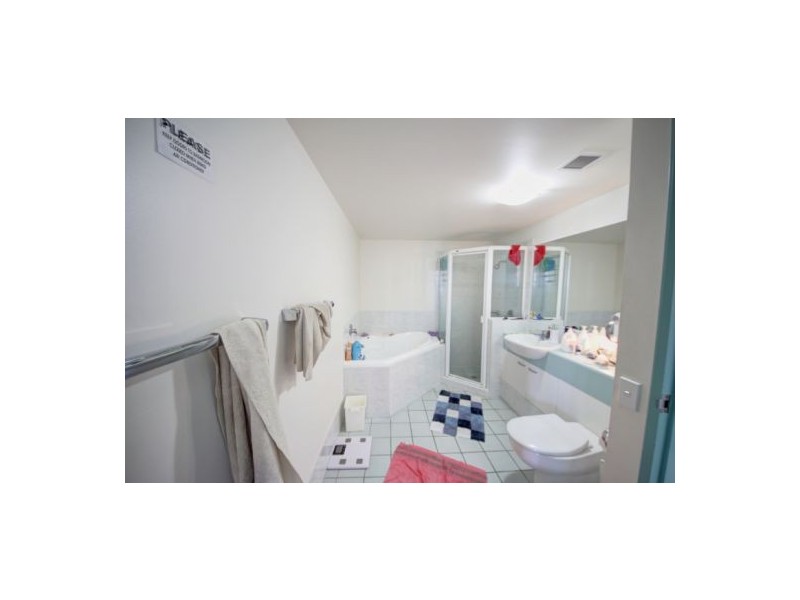 703/30 Margaret Ave, Broadbeach QLD 4218