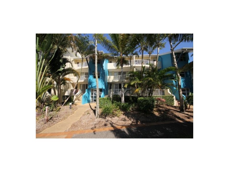 136/10 Alexandra avenue, Broadbeach QLD 4218