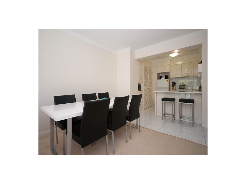 Broadbeach QLD 4218
