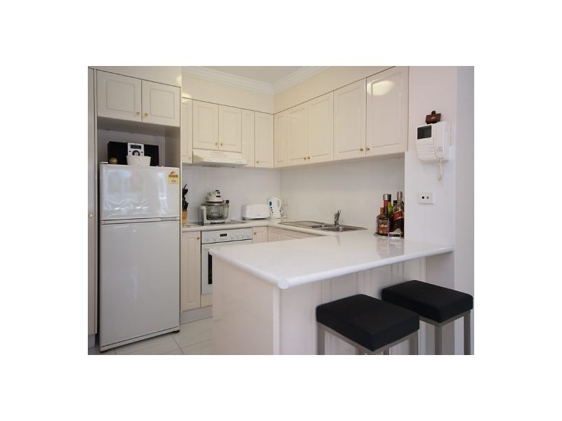 Broadbeach QLD 4218