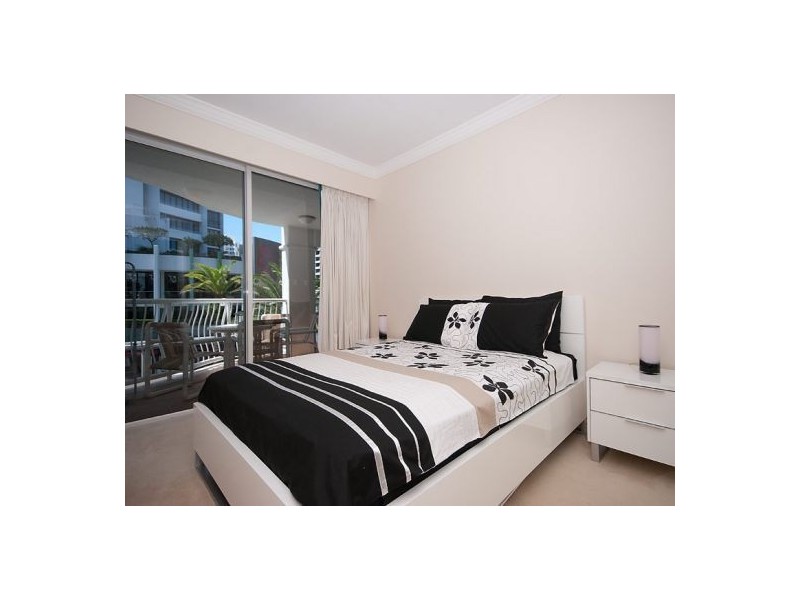 Broadbeach QLD 4218