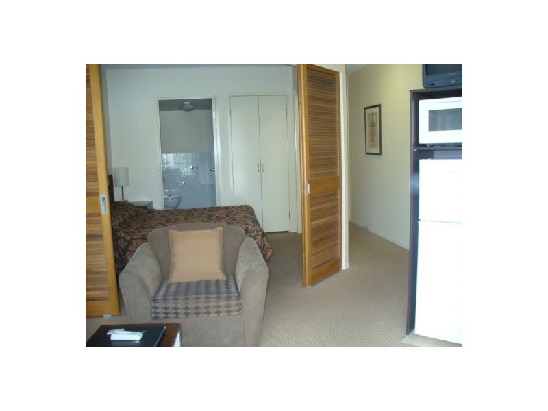 Unit 407 Savannah Resort, Broadbeach QLD 4218