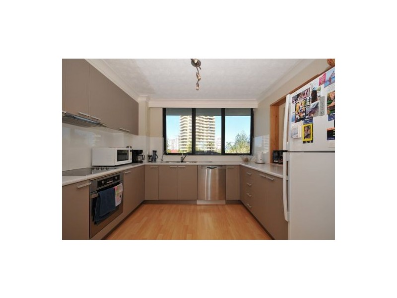 4 Thornton, Surfers Paradise QLD 4217