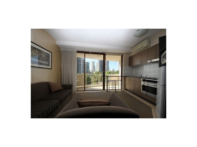 307/42 surf parade, Broadbeach QLD 4218