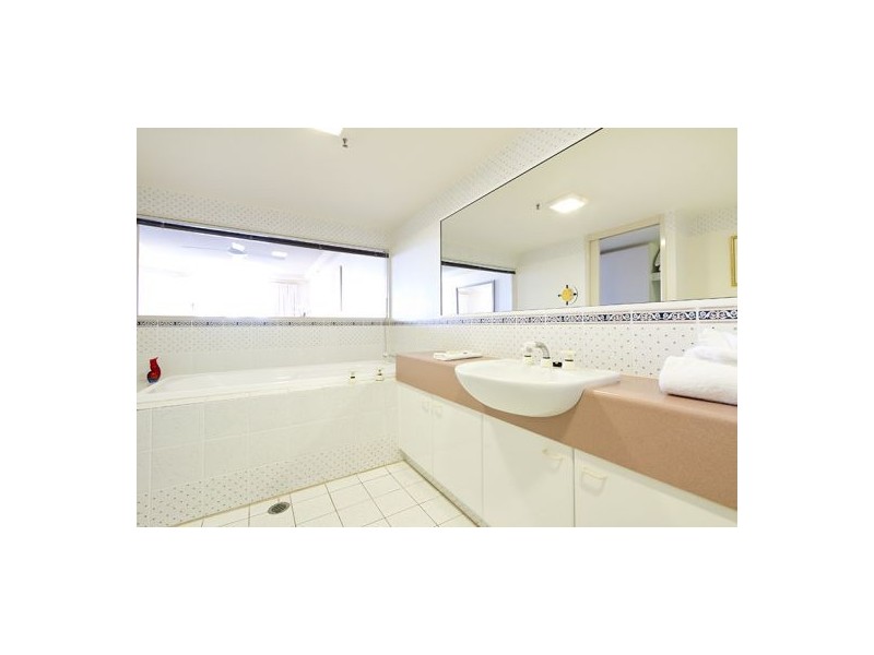 Broadbeach QLD 4218