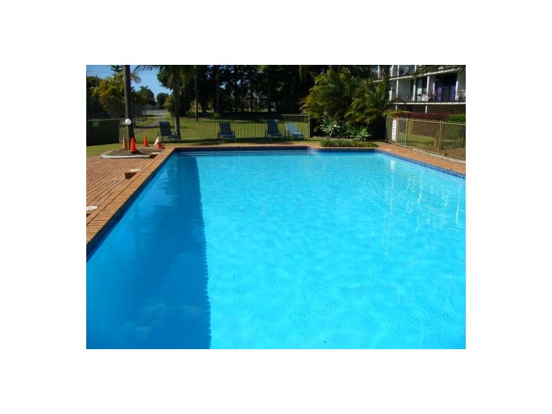 Clear Island Waters QLD 4226