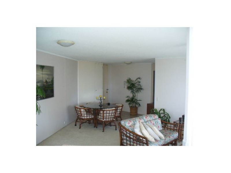 17/1 Old Burleigh road, Broadbeach QLD 4218