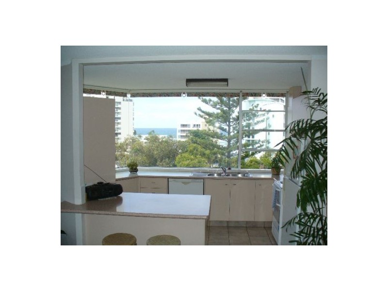 17/1 Old Burleigh road, Broadbeach QLD 4218