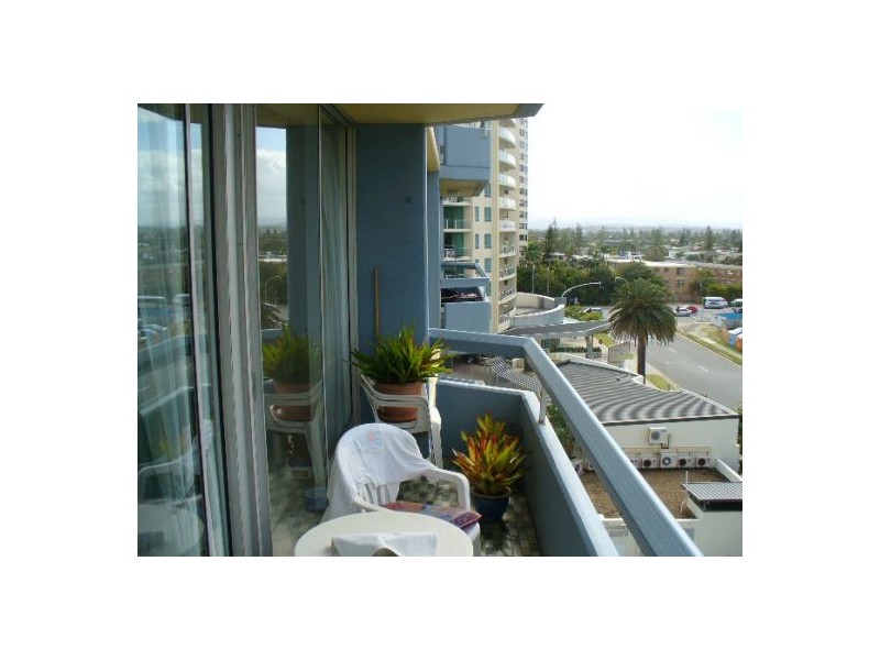 17/1 Old Burleigh road, Broadbeach QLD 4218