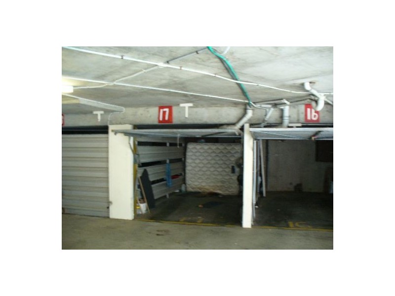 17/1 Old Burleigh road, Broadbeach QLD 4218