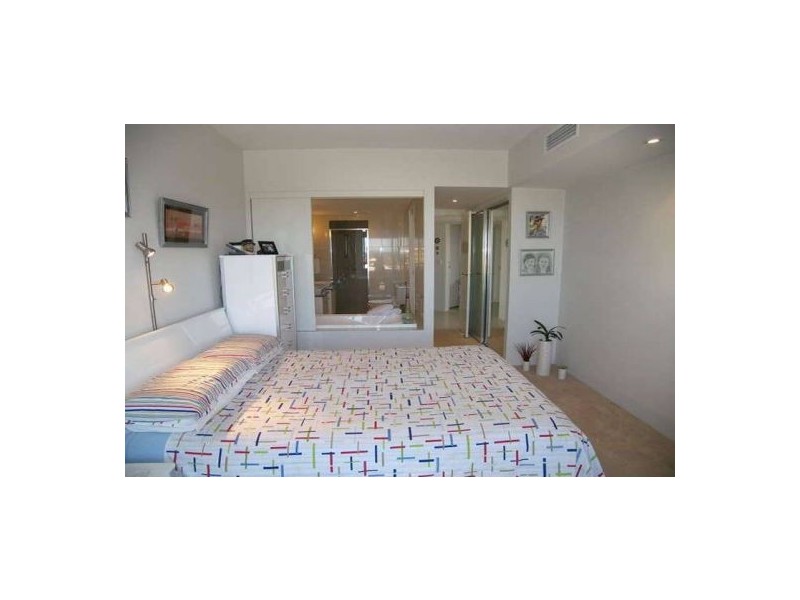 Broadbeach QLD 4218
