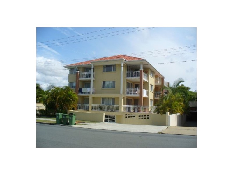 Unit 12 Brittania Sunset, Broadbeach QLD 4218