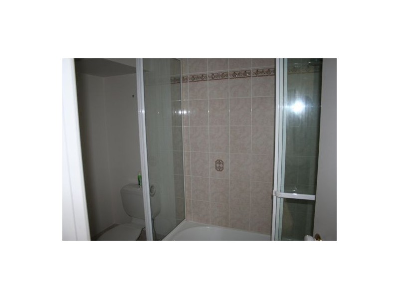 Unit 12 Brittania Sunset, Broadbeach QLD 4218