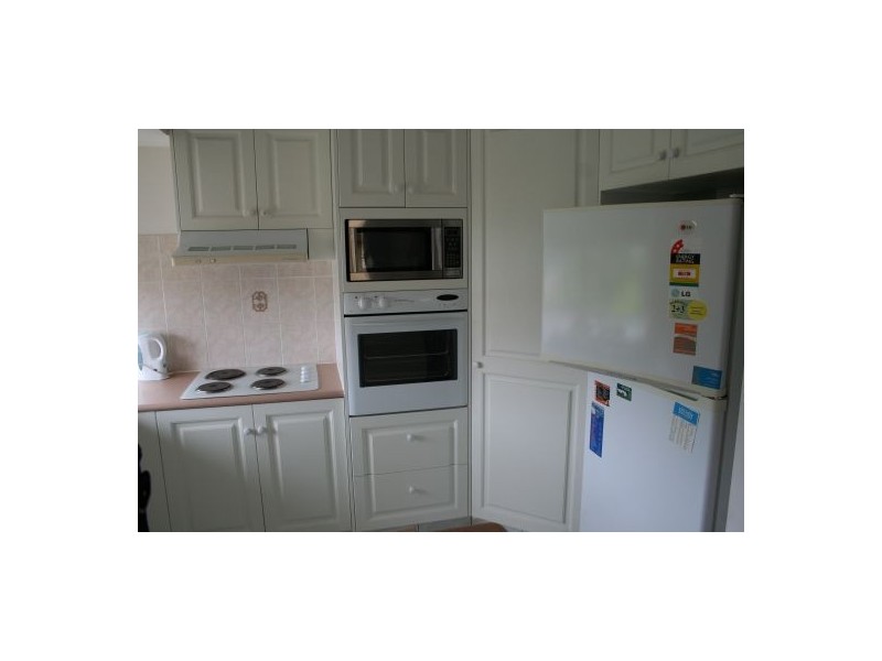 Unit 12 Brittania Sunset, Broadbeach QLD 4218