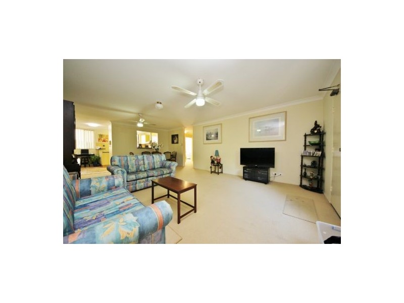 8 Australia Avenue, Broadbeach QLD 4218