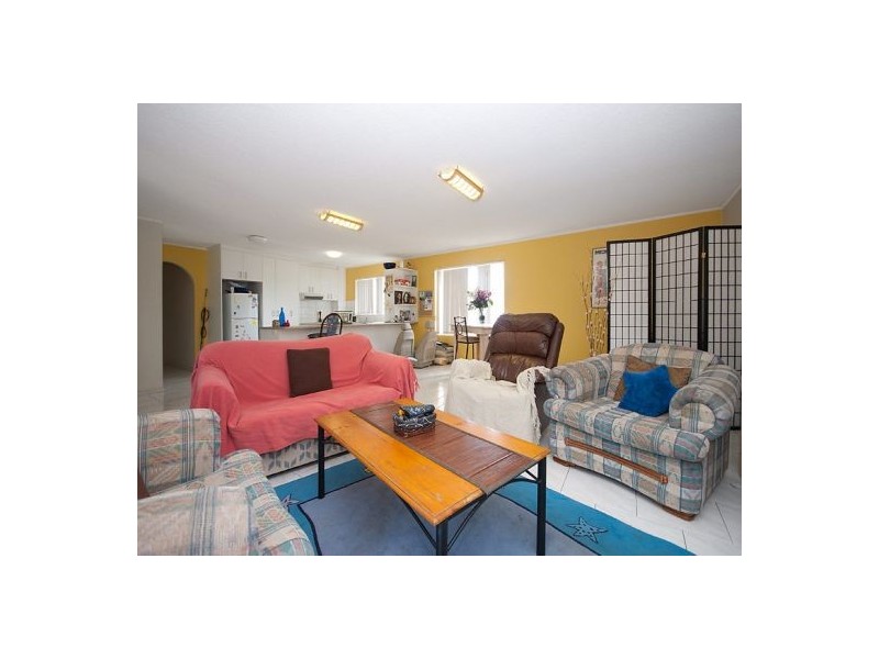 13 Surf Pde, Broadbeach QLD 4218