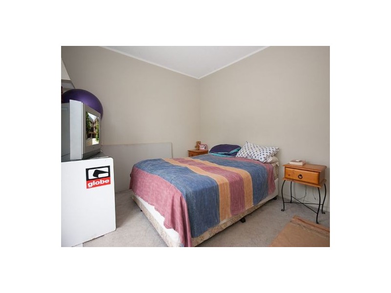 13 Surf Pde, Broadbeach QLD 4218