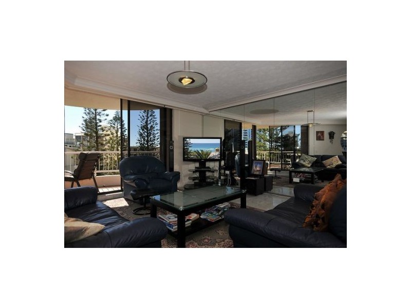 15 Acapulco, Surfers Paradise QLD 4217