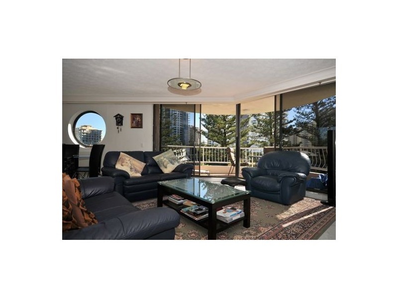 15 Acapulco, Surfers Paradise QLD 4217