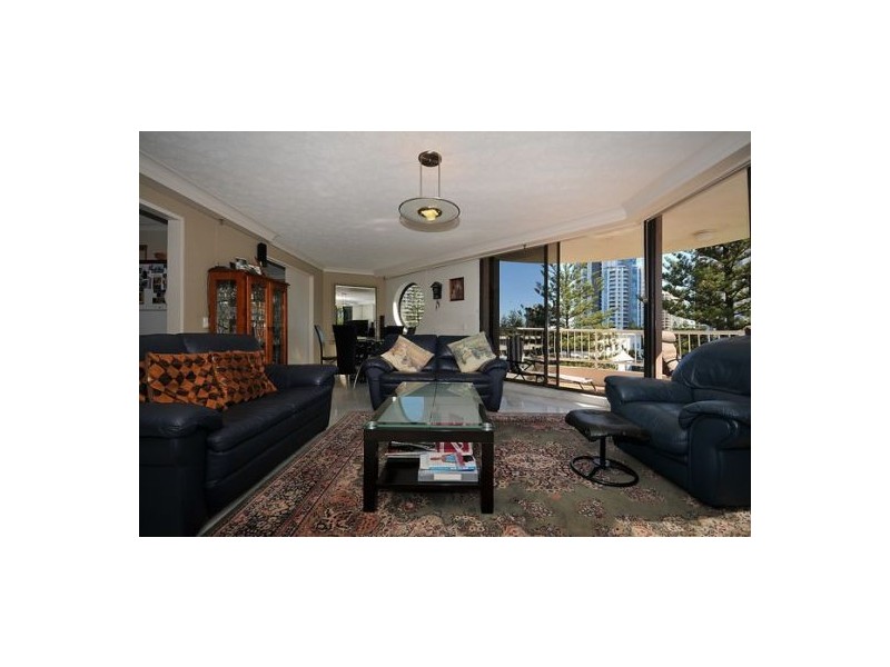 15 Acapulco, Surfers Paradise QLD 4217