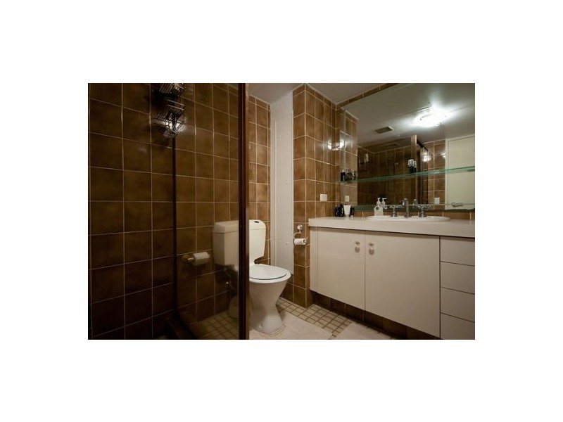 15 Acapulco, Surfers Paradise QLD 4217