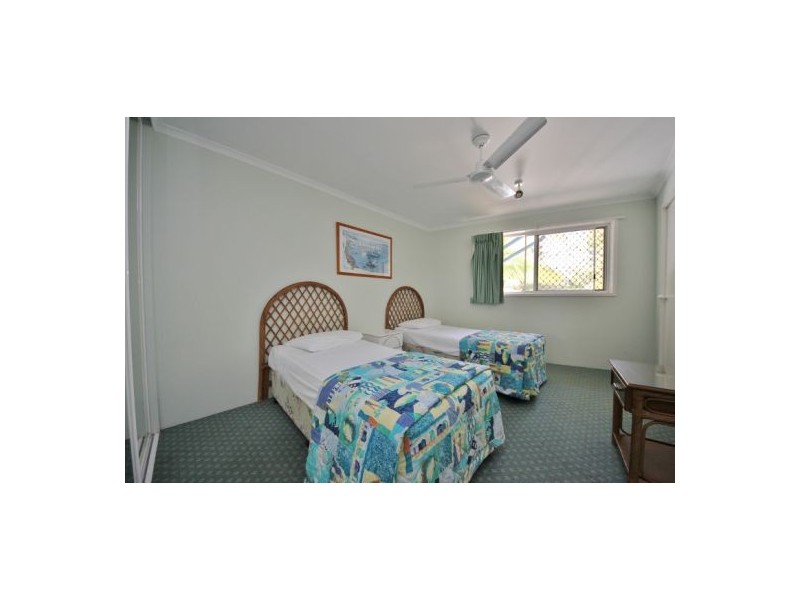 10 Alexandra Avenue, Broadbeach QLD 4218