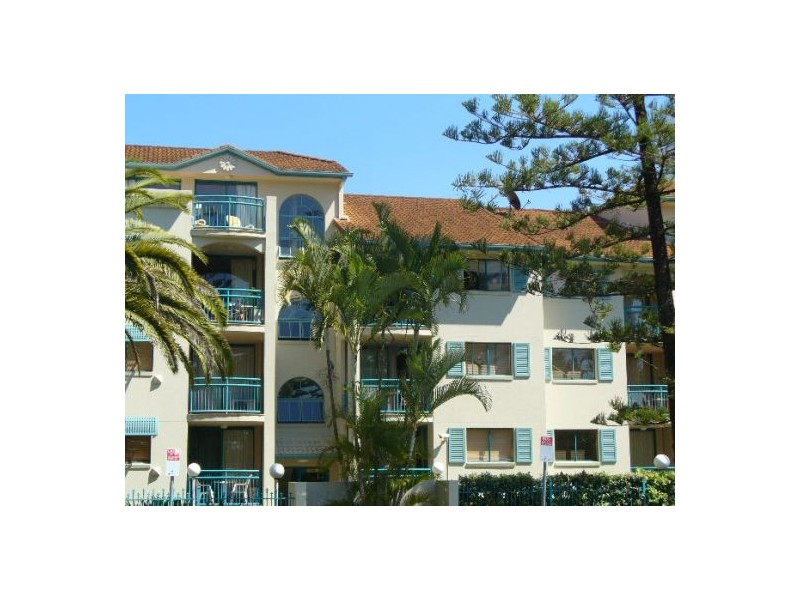 112 Surf Pde, Broadbeach QLD 4218