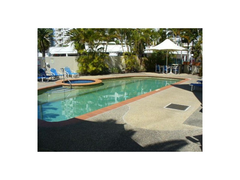 112 Surf Pde, Broadbeach QLD 4218