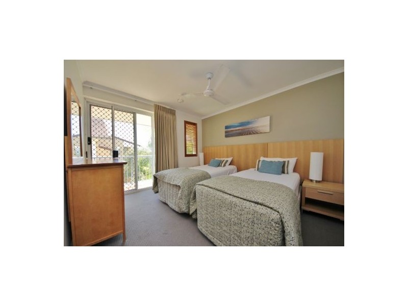 14 Alexander Avenue, Broadbeach QLD 4218