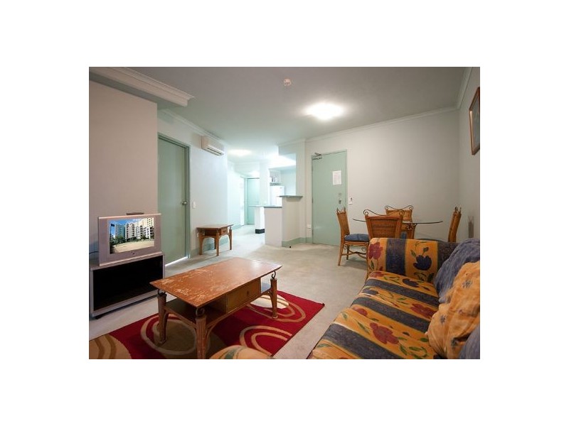 805 Surf parade, Broadbeach QLD 4218