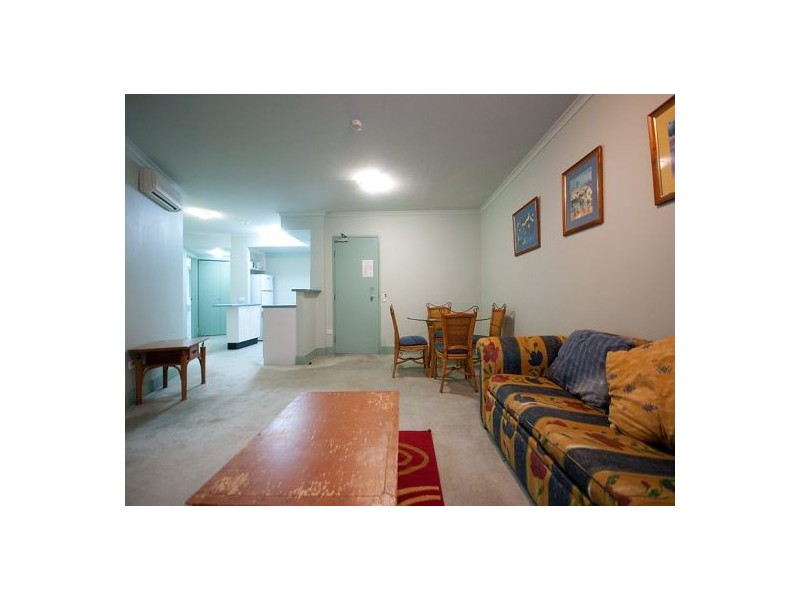 805 Surf parade, Broadbeach QLD 4218