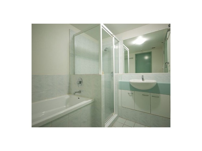 805 Surf parade, Broadbeach QLD 4218
