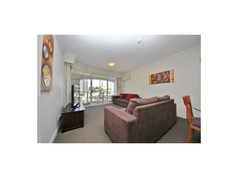 Broadbeach QLD 4218