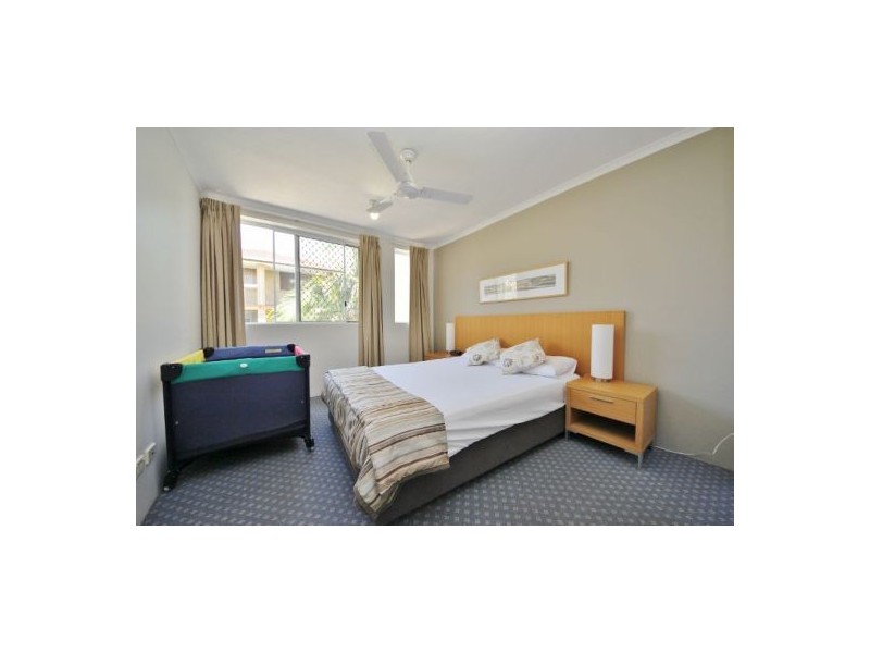 14/10 Alexandra Avenue, Mermaid Beach QLD 4218