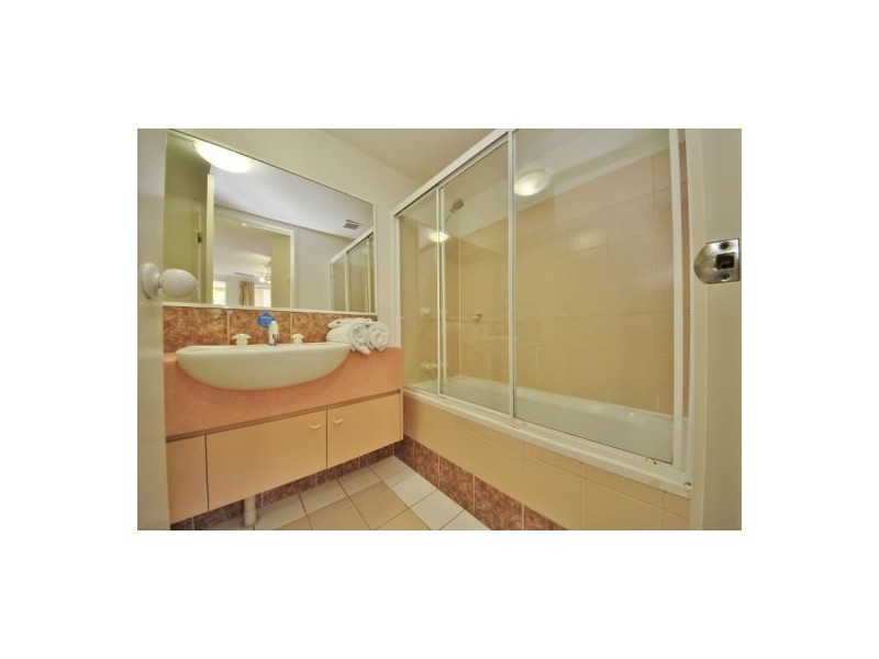 14/10 Alexandra Avenue, Mermaid Beach QLD 4218