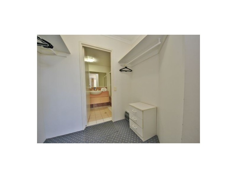 14/10 Alexandra Avenue, Mermaid Beach QLD 4218