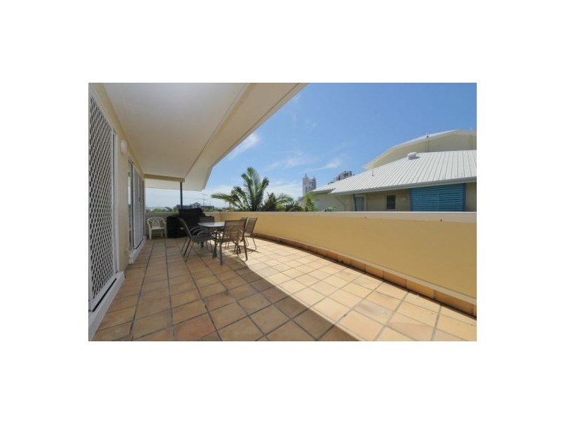 168/10 Alexandra, Broadbeach QLD 4218