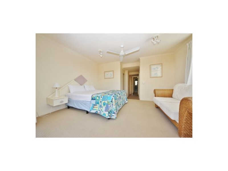 168/10 Alexandra, Broadbeach QLD 4218