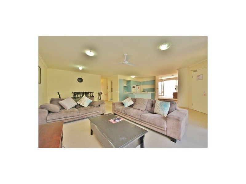 168/10 Alexandra, Broadbeach QLD 4218