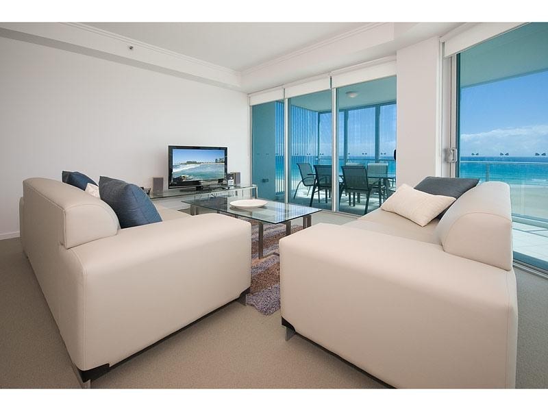 Coolangatta QLD 4225