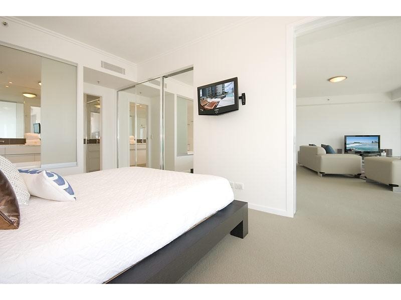 Coolangatta QLD 4225