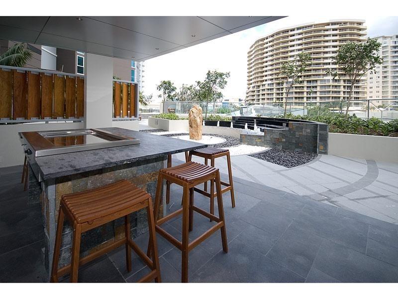 Coolangatta QLD 4225