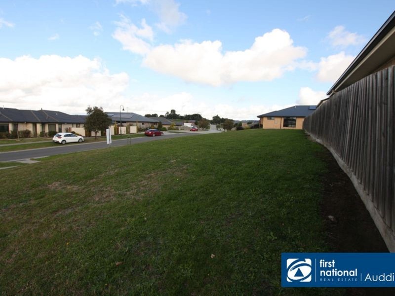 27 Isabella Boulevard, Korumburra VIC 3950