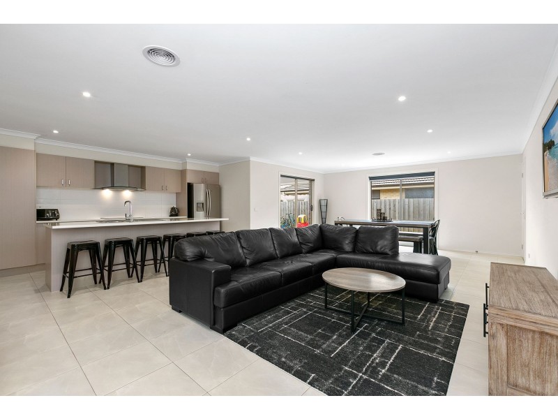 32 Massimo Way, Korumburra VIC 3950